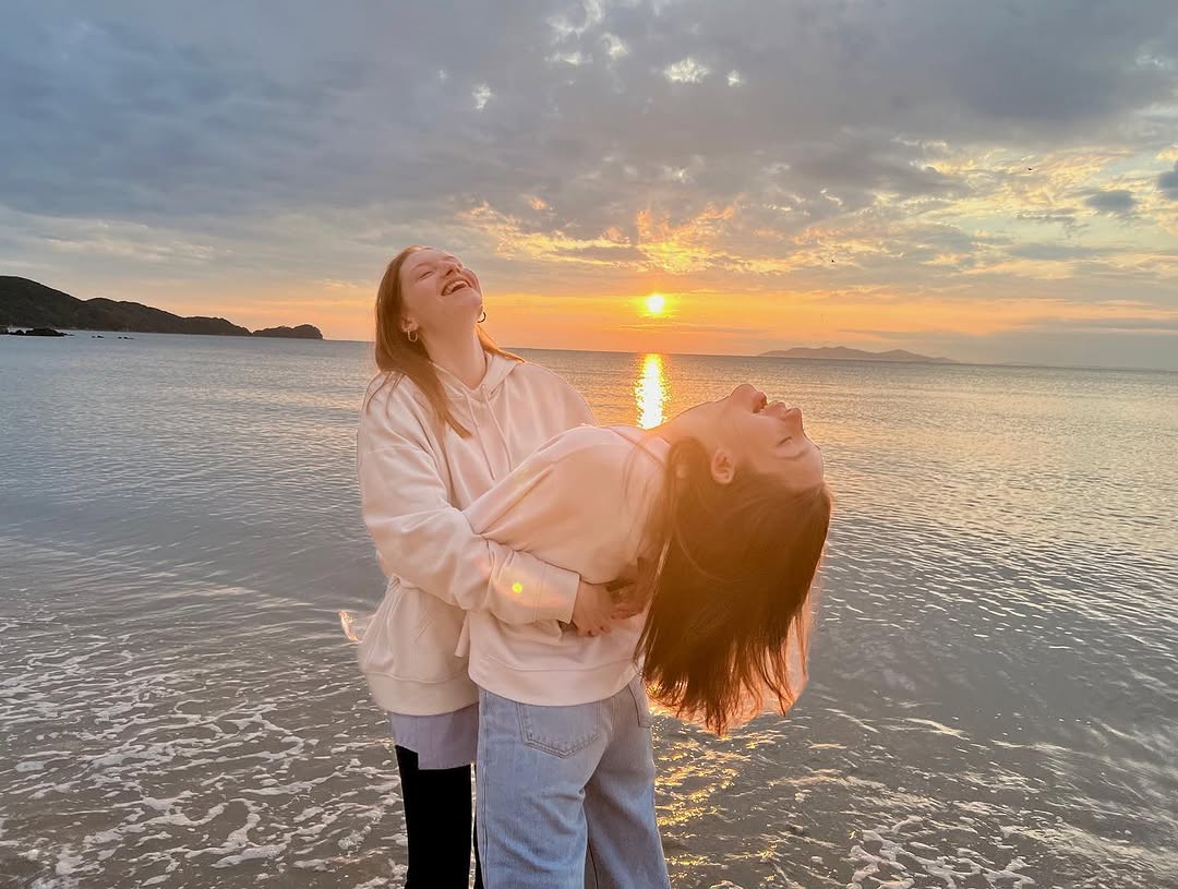 ночевка на пляже пошатнула наше здоровье, но это того стоило ❤️🩹