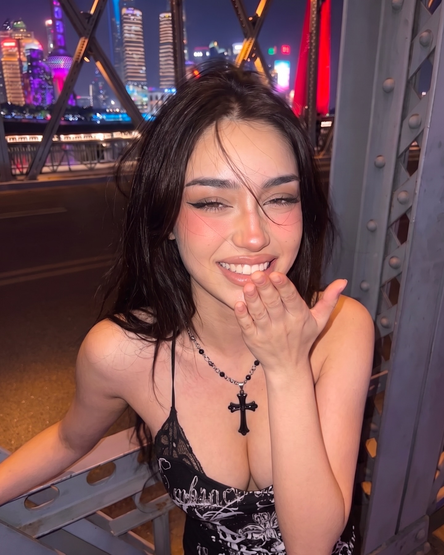 Mika Kuroné post